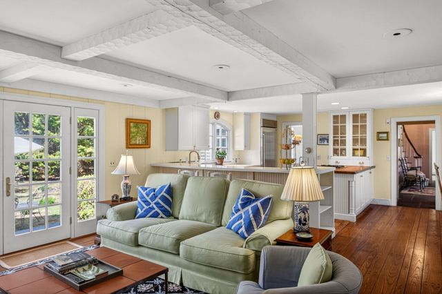 23 Antioch Road, Falmouth, MA 02540