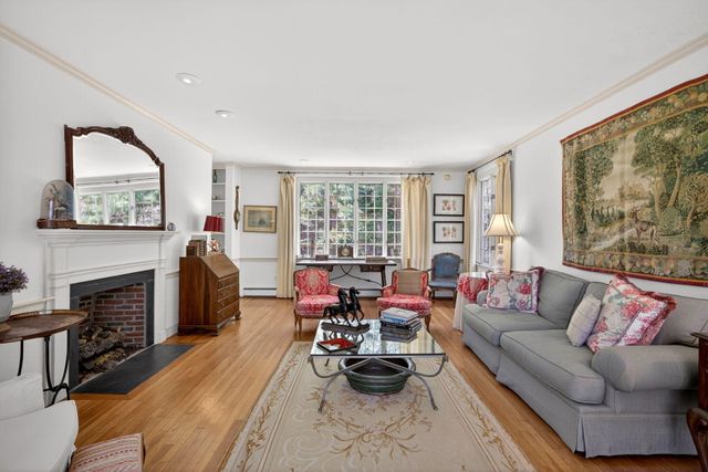 23 Antioch Road, Falmouth, MA 02540
