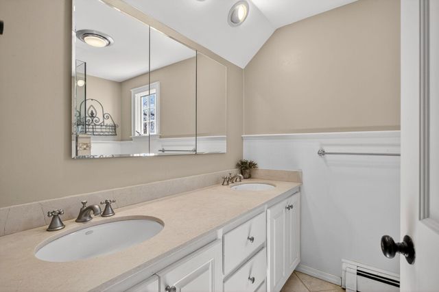 23 Antioch Road, Falmouth, MA 02540