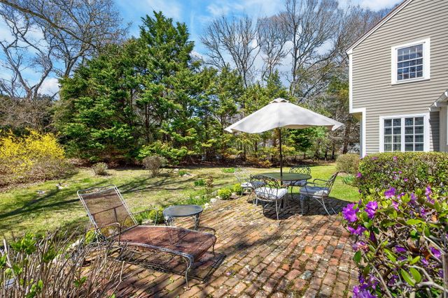 23 Antioch Road, Falmouth, MA 02540