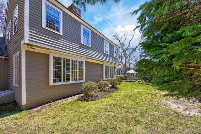 23 Antioch Road, Falmouth, MA 02540