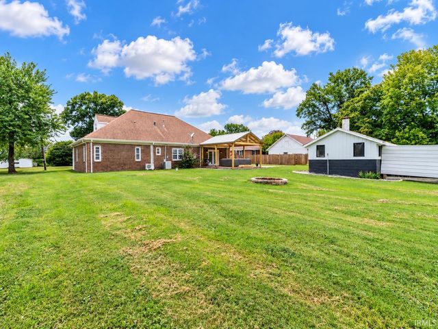 118 S Peerless Road, Evansville, IN 47712