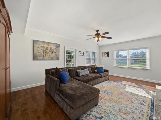 118 S Peerless Road, Evansville, IN 47712