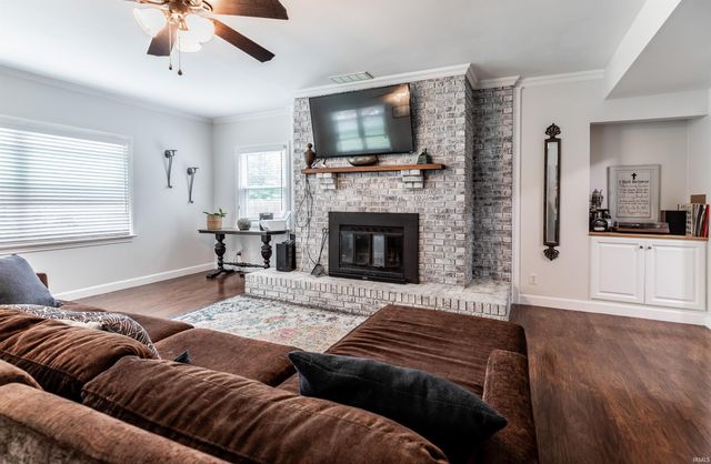 118 S Peerless Road, Evansville, IN 47712