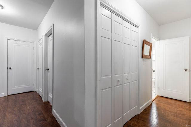 118 S Peerless Road, Evansville, IN 47712