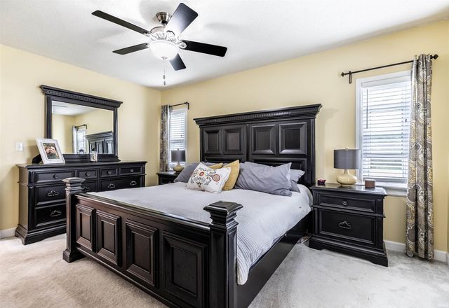 118 S Peerless Road, Evansville, IN 47712