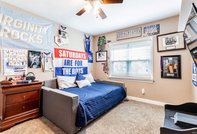 118 S Peerless Road, Evansville, IN 47712