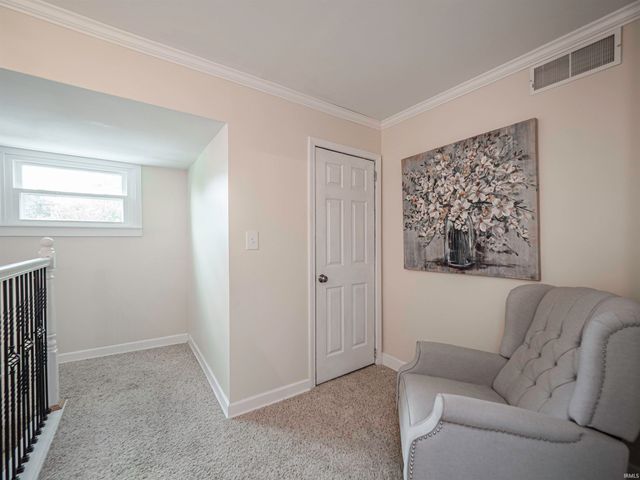 118 S Peerless Road, Evansville, IN 47712
