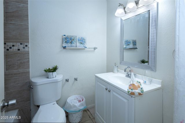 6826 S 8TH Street, Phoenix, AZ 85042