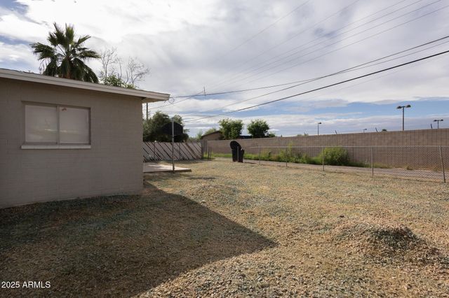 6826 S 8TH Street, Phoenix, AZ 85042