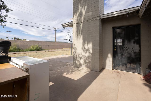 6826 S 8TH Street, Phoenix, AZ 85042