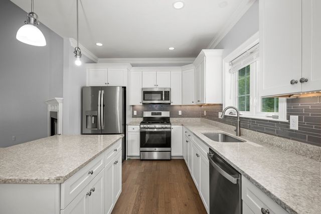 95 Lowell Rd 1, Pepperell, MA 01463