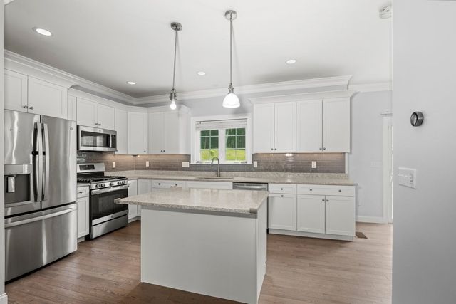 95 Lowell Rd 1, Pepperell, MA 01463