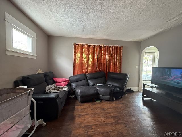 199 Hazelwood Avenue, Buffalo, NY 14215