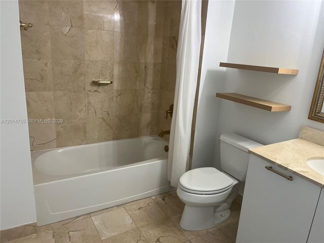 1800 N Bayshore Dr 614, Miami, FL 33132