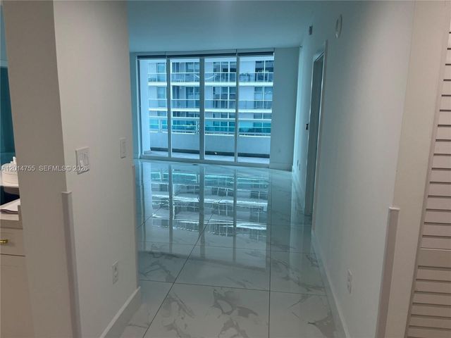 1800 N Bayshore Dr 614, Miami, FL 33132