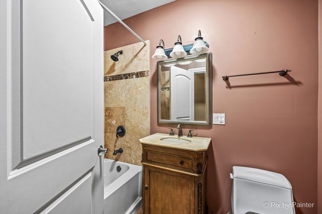 5207 S Indiana Avenue 2, Chicago, IL 60615