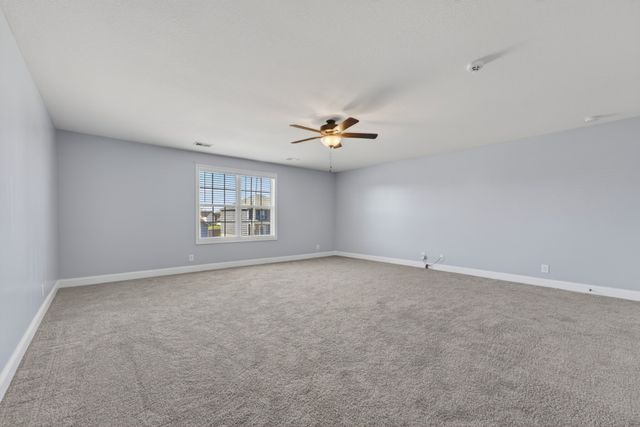 239 Dugger Dr, Clarksville, TN 37042