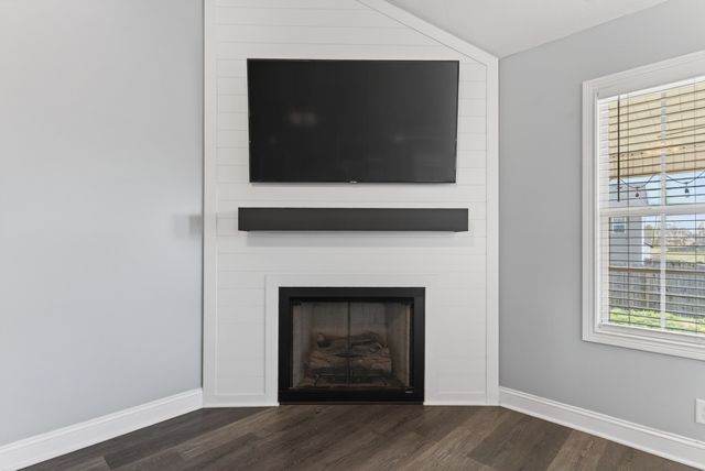 239 Dugger Dr, Clarksville, TN 37042