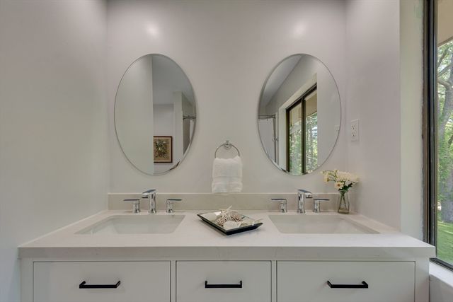 141 Trapelo Road, Lincoln, MA 01773
