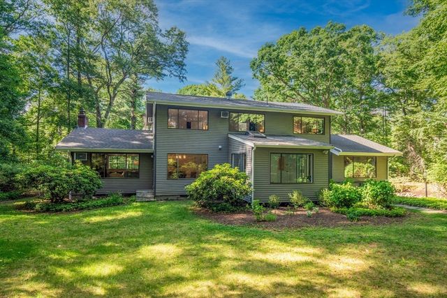 141 Trapelo Road, Lincoln, MA 01773