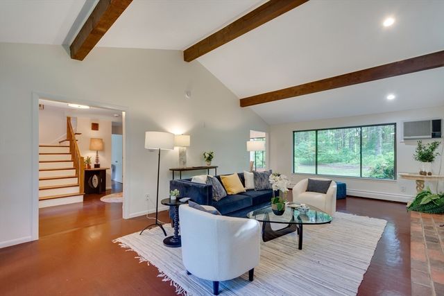 141 Trapelo Road, Lincoln, MA 01773