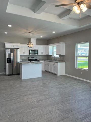 2112 Redbud Lane, Weslaco, TX 78596