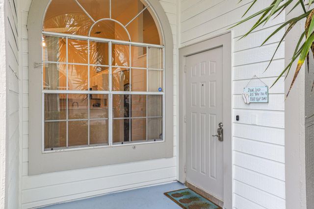 8958 SE Riverfront Terrace, Jupiter, FL 33469