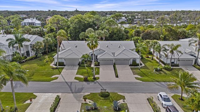8958 SE Riverfront Terrace, Jupiter, FL 33469
