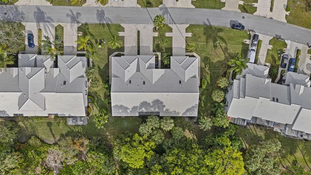 8958 SE Riverfront Terrace, Jupiter, FL 33469