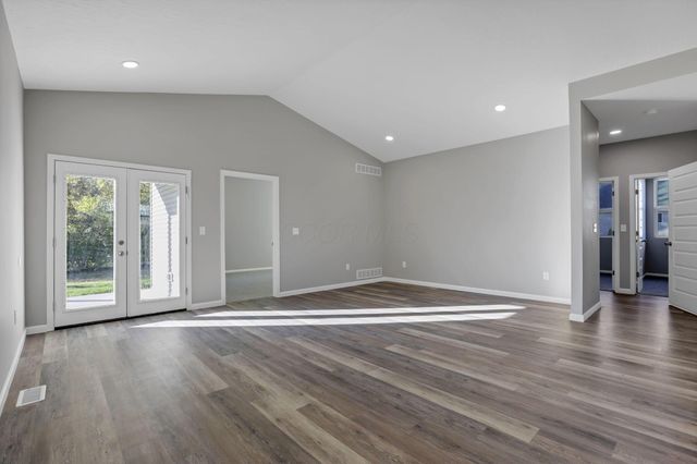 1583 Metcalfe Avenue, Obetz, OH 43207