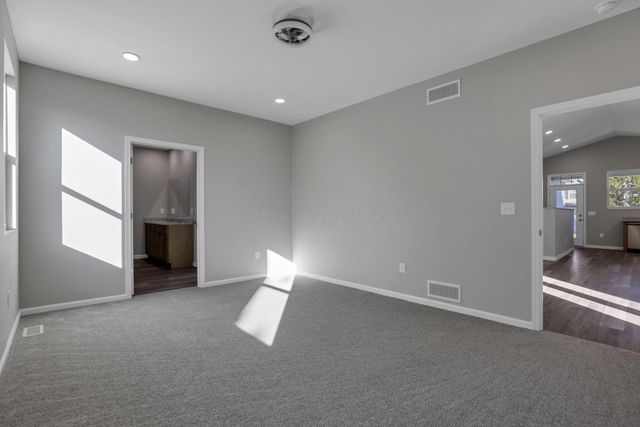 1583 Metcalfe Avenue, Obetz, OH 43207