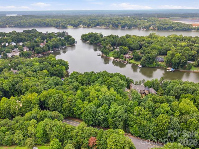 9704 Windygap Road, Charlotte, NC 28278