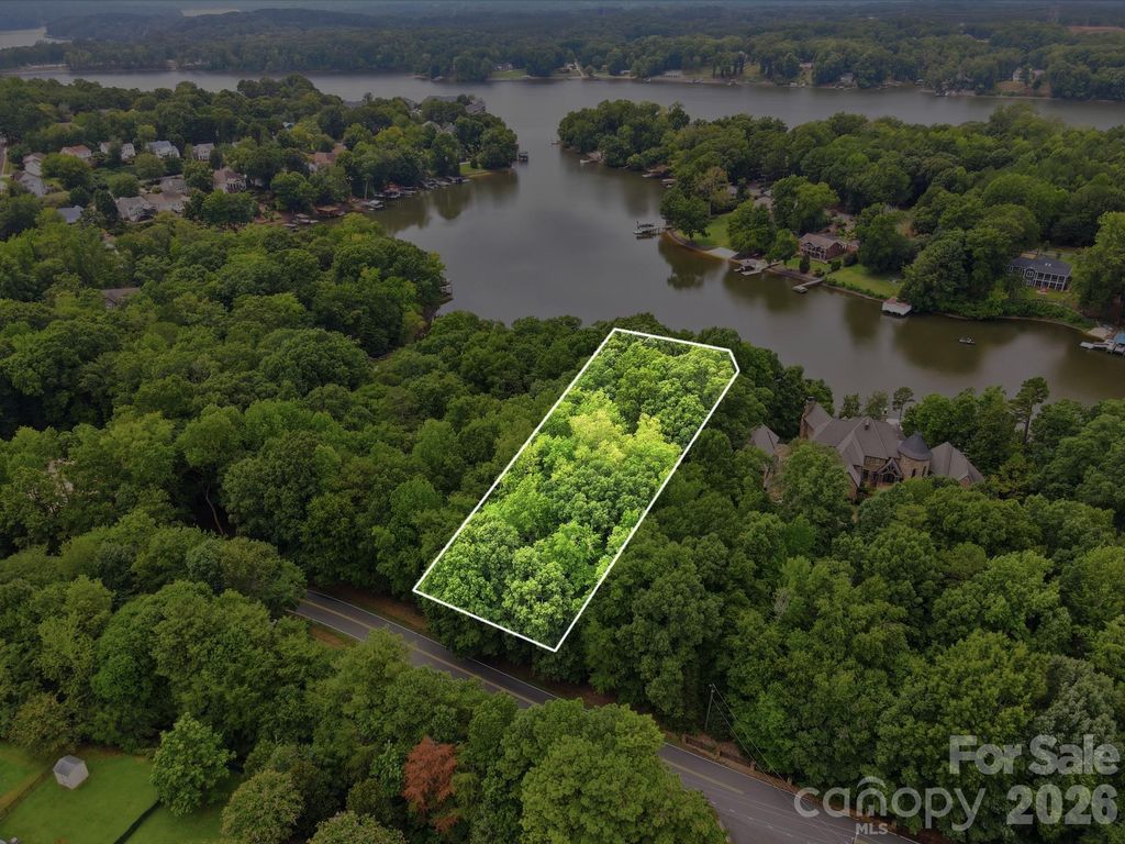 9704 Windygap Road, Charlotte, NC 28278