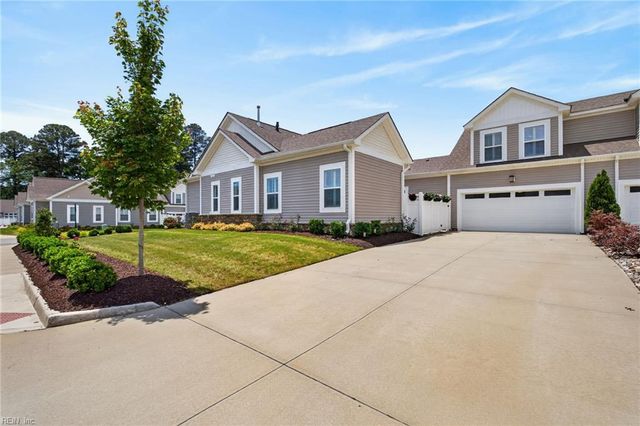 1501 Acadian Dr Unit B, Suffolk, VA 23434