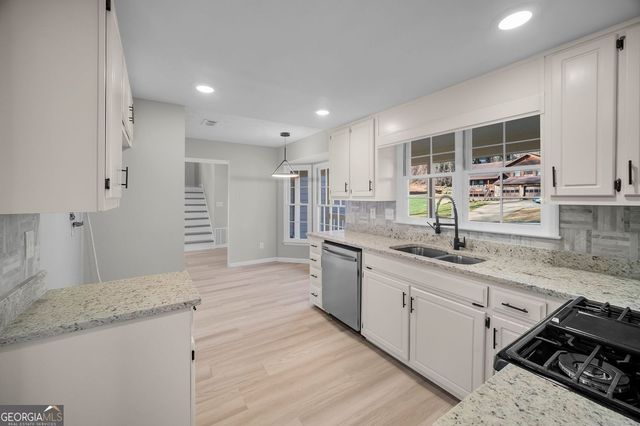 4629 Dogwood Farms, Decatur, GA 30034