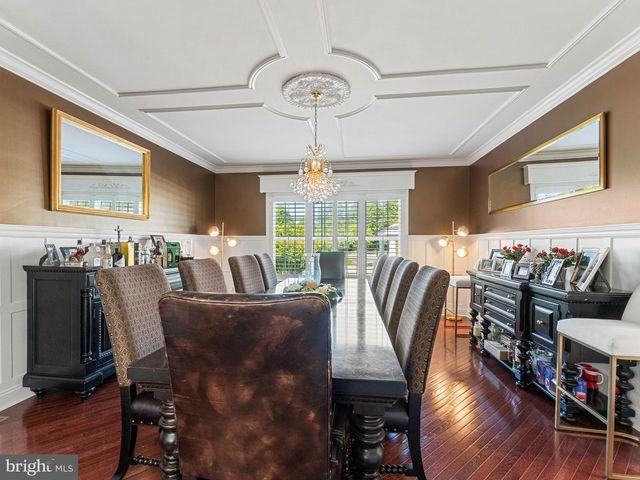 9 LANSBROOK CT, Sewell, NJ 08080