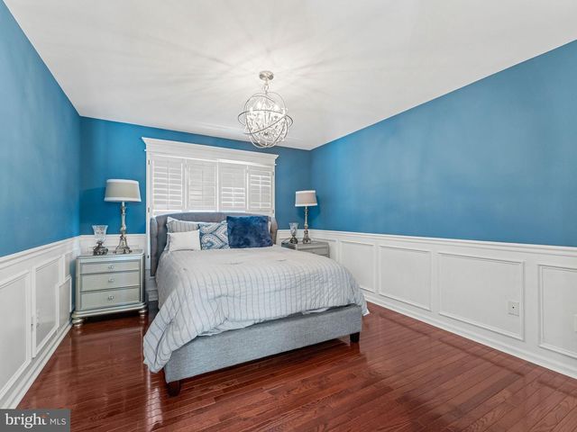 9 LANSBROOK CT, Sewell, NJ 08080