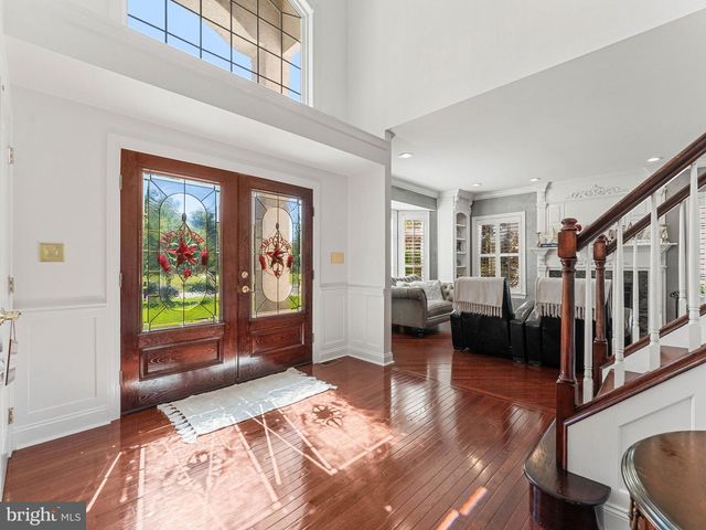 9 LANSBROOK CT, Sewell, NJ 08080