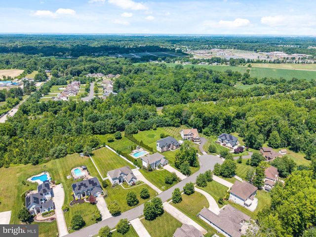 9 LANSBROOK CT, Sewell, NJ 08080