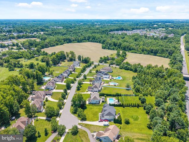 9 LANSBROOK CT, Sewell, NJ 08080
