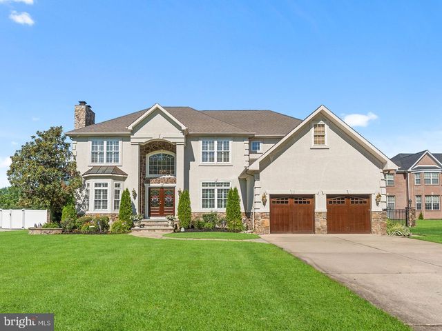 9 LANSBROOK CT, Sewell, NJ 08080