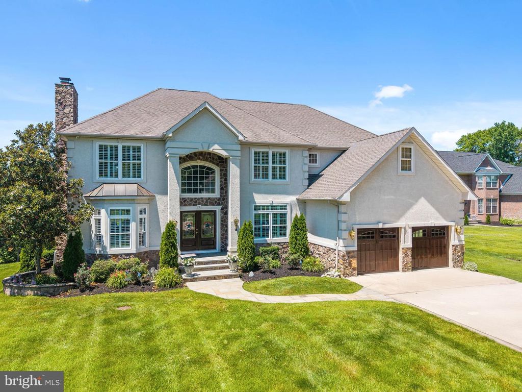 9 LANSBROOK CT, Sewell, NJ 08080