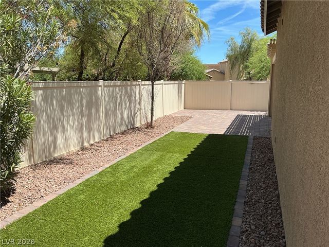 1080 East Eldorado Lane, Las Vegas, NV 89123