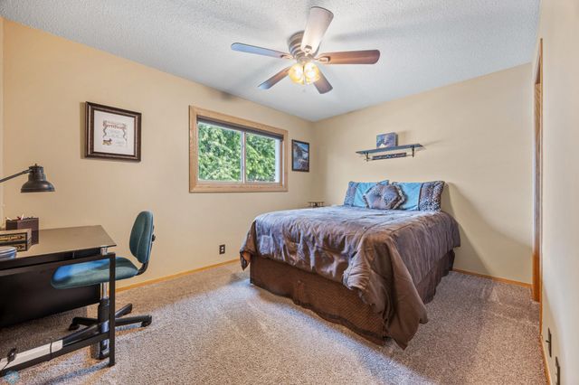 2601 24th Avenue S, Fargo, ND 58103