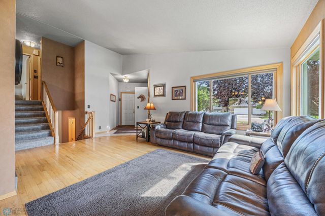 2601 24th Avenue S, Fargo, ND 58103