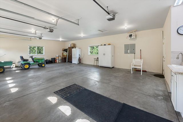 5721 N Forker Rd, Spokane, WA 99216