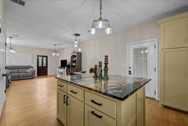 114 DEER Run, Moody, TX 76557