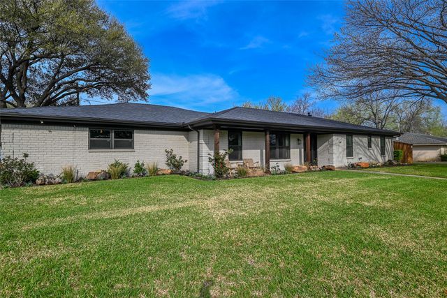 1701 Brown Trail, Hurst, TX 76054