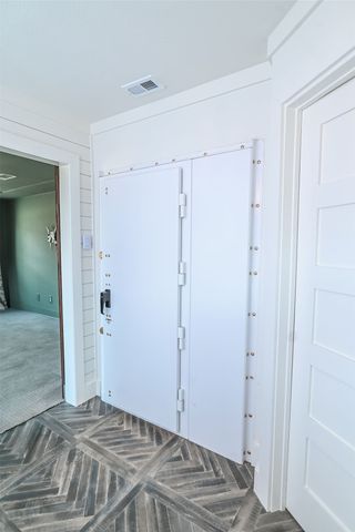 1701 Brown Trail, Hurst, TX 76054